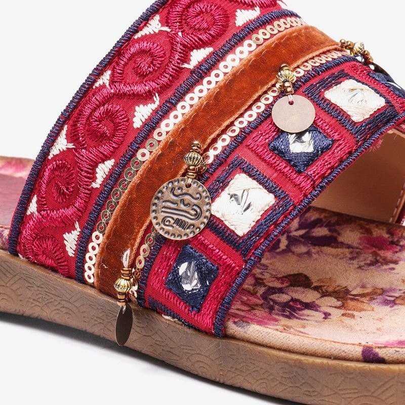 Dame Bohemian Bead Clip Toe Brodert Folkways Blomstermønster Myk Såle Flip Flop Sommer Beach Casual Flat Sandaler