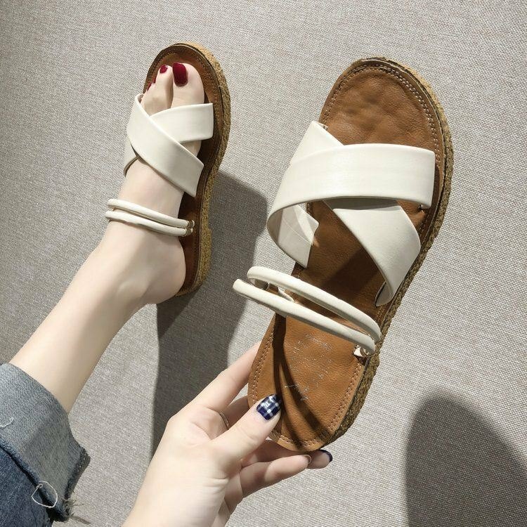 Dame Ensfarge Cross Strap Flats Sandaler