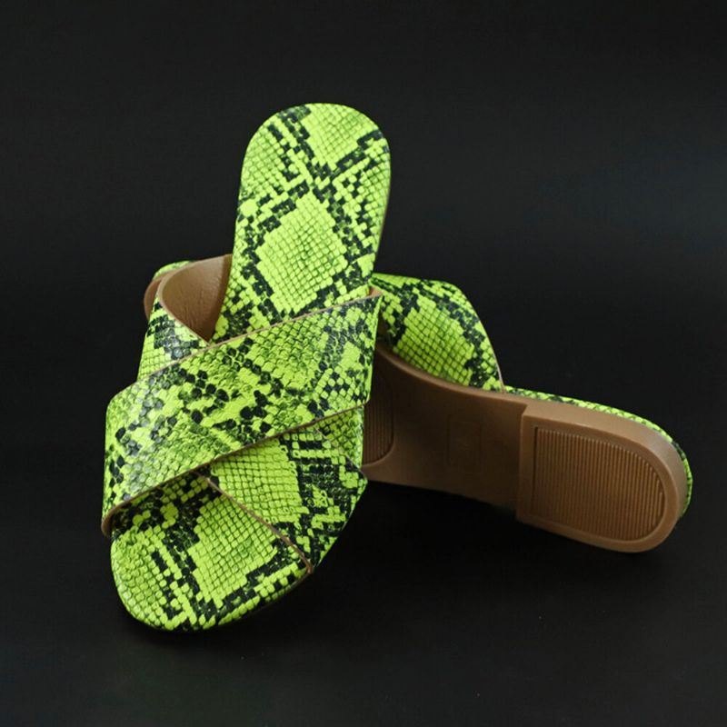 Dame Snakeskin Print Cross Belt Flats Sandaler