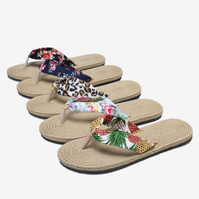 Womens Clip Toe Floral Massasjesåler Beach Flats Sandaler