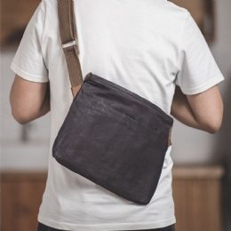 Men Simple Oil Wax Canvas Messenger Bag Vanntett Forsterket Polyester Webbing Crossbody Bag Skulderveske