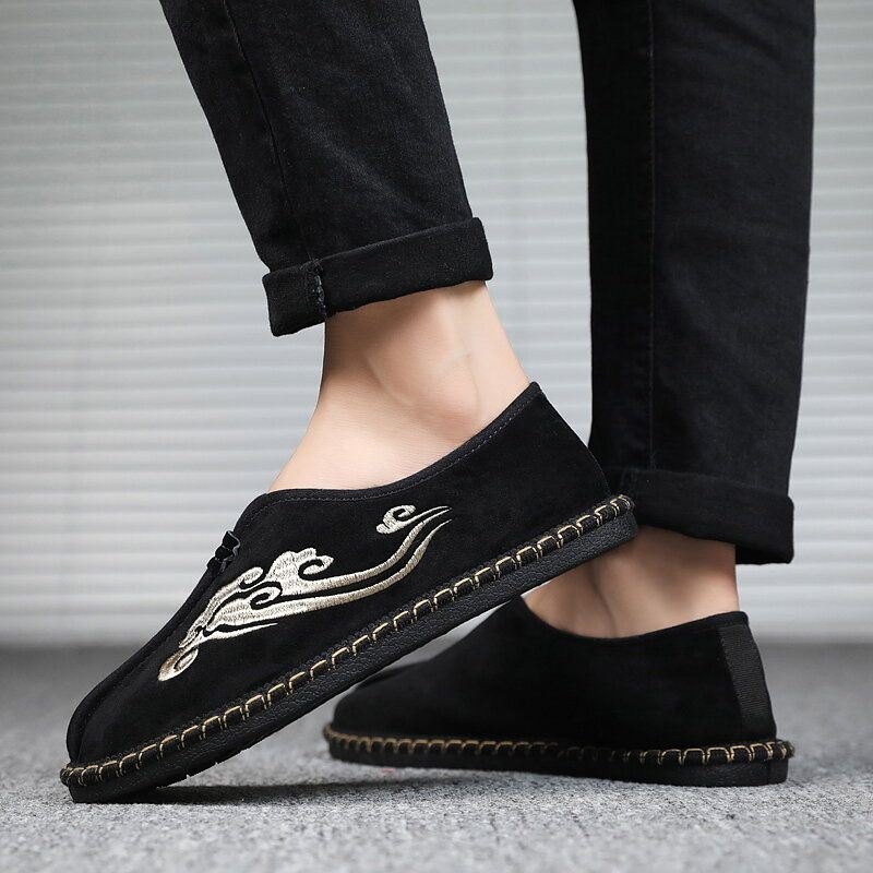 Herre Retro Broderi Semsket Skinn Comfy Slip On Loafers Uformelle Kjøresko