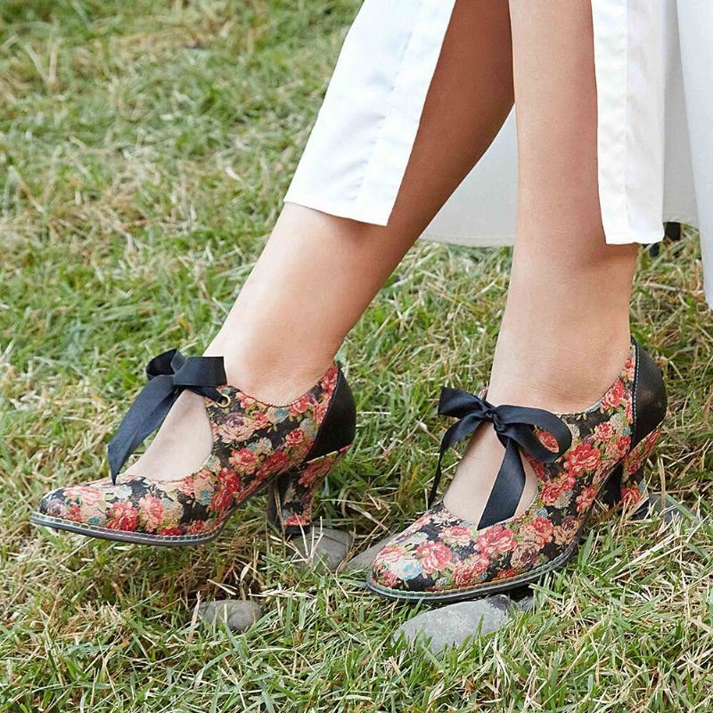 Dame Elegante Grasiøse Små Blomster Trykt Behagelig Bærbar Snøring Stitching Chunky Heel Pumps