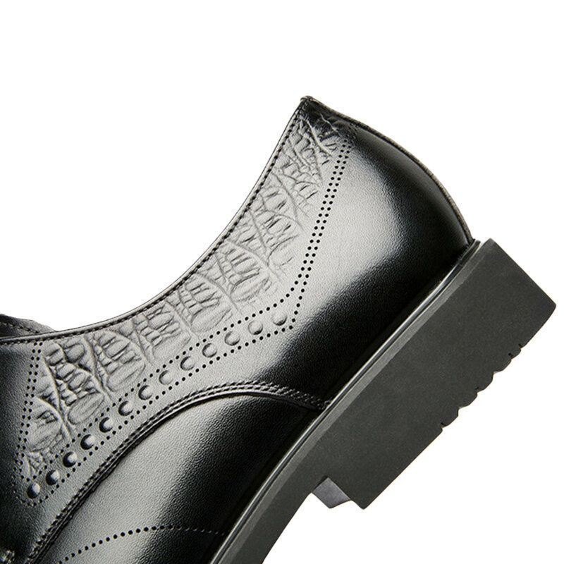 Herre Brogue Preget Oxfords Cowhide Leather Dress Sko