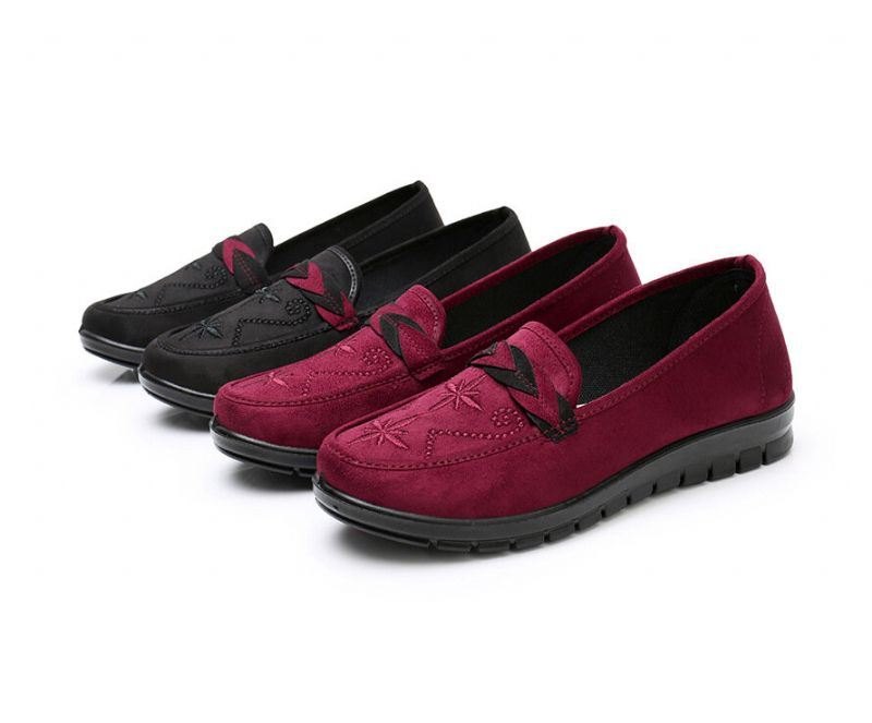 Dame Blomster Broderi Grunne Bærbare Slip-on Loafers